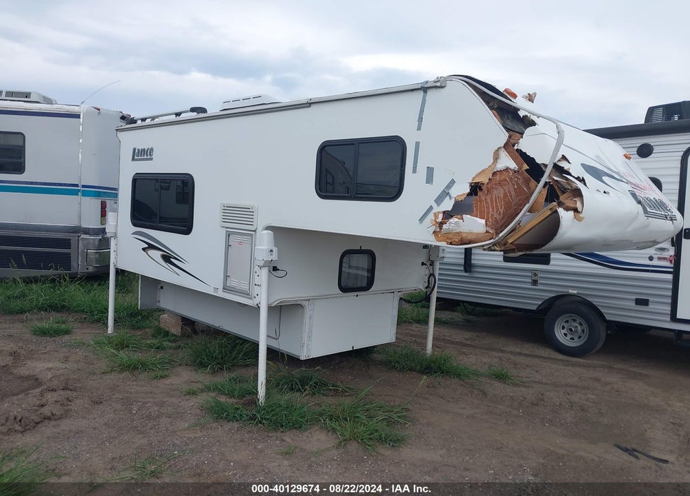 2008 LANCE 1181 TRUCK CAMPER VIN: 164483STOCKR51403