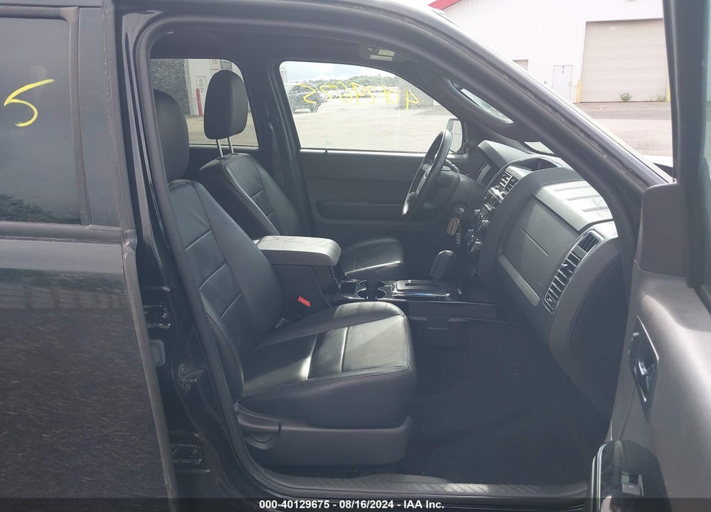 2011 FORD ESCAPE LIMITED VIN: 1FMCU9EG7BKB28668