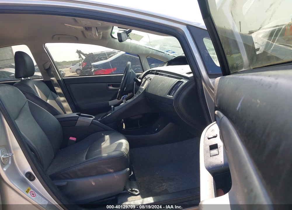 2013 TOYOTA PRIUS FOUR VIN: JTDKN3DU6D5687213