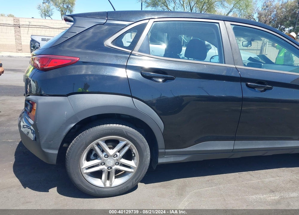 2018 HYUNDAI KONA SE VIN: KM8K12AA7JU078385