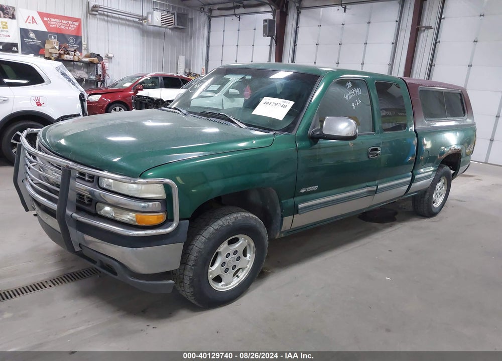2000 CHEVROLET SILVERADO 1500 LS VIN: 2GCEK19T0Y1167462