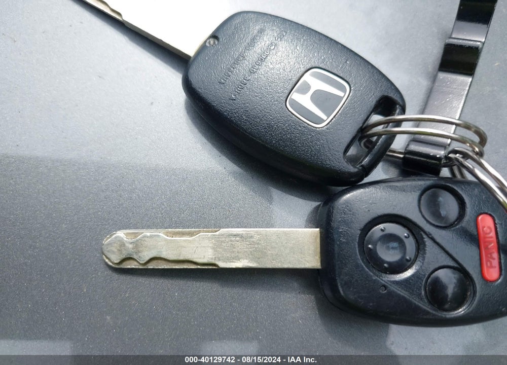 2007 HONDA ACCORD 3.0 EX VIN: 1HGCM66857A062002