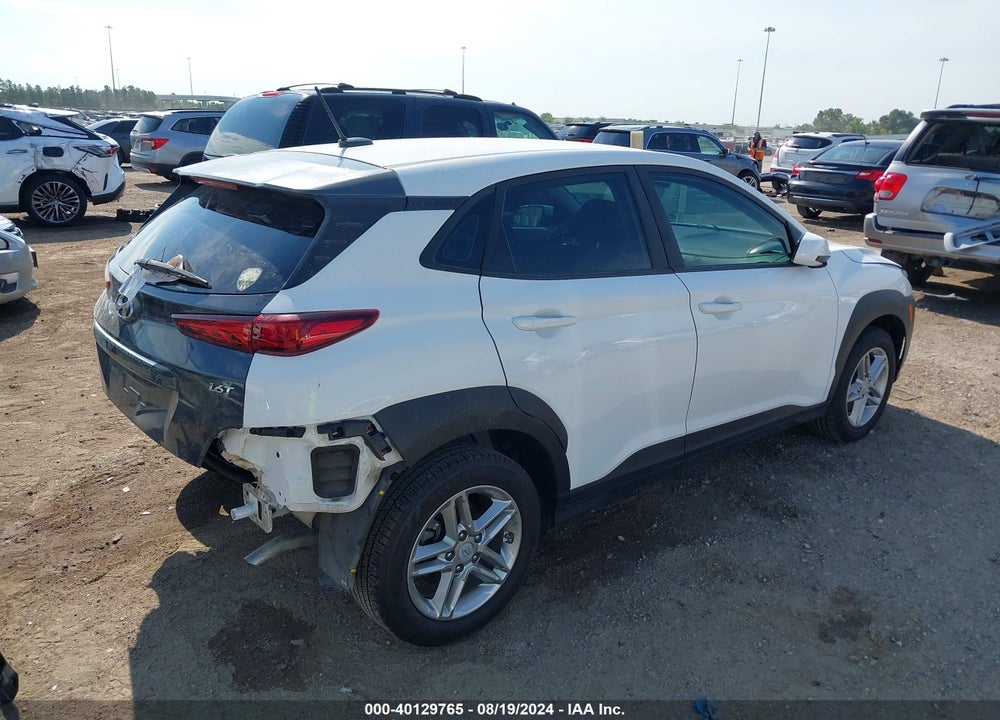 2021 HYUNDAI KONA SE VIN: KM8K12AA6MU741708
