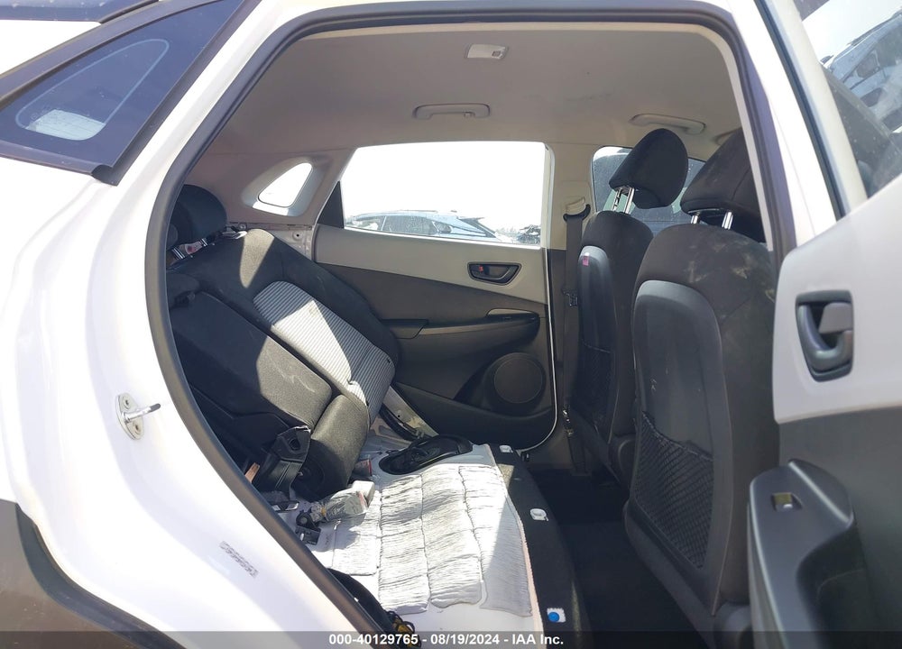 2021 HYUNDAI KONA SE VIN: KM8K12AA6MU741708