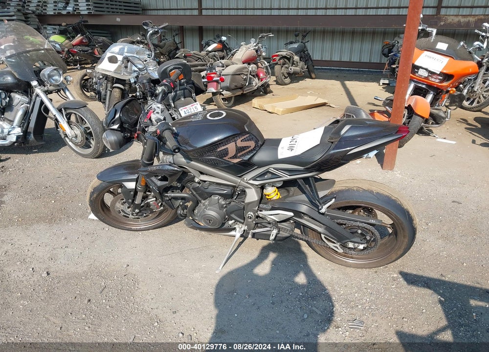 2023 TRIUMPH MOTORCYCLE STREET TRIPLE RS VIN: SMTA554S6PTBE2151