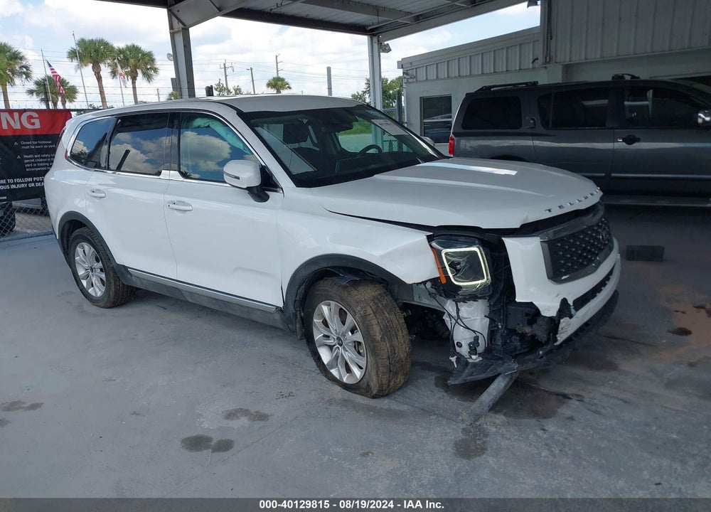 2020 KIA TELLURIDE LX VIN: 5XYP24HC6LG072446