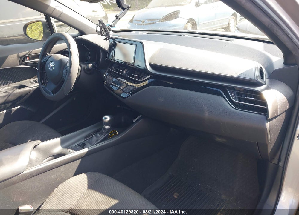 2018 TOYOTA C-HR XLE PREMIUM VIN: JTNKHMBX1J1002334