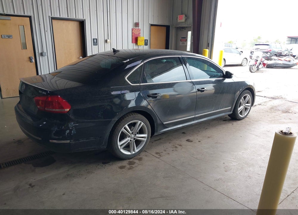 2014 VOLKSWAGEN PASSAT 2.0L TDI SEL PREMIUM VIN: 1VWCN7A3XEC049967