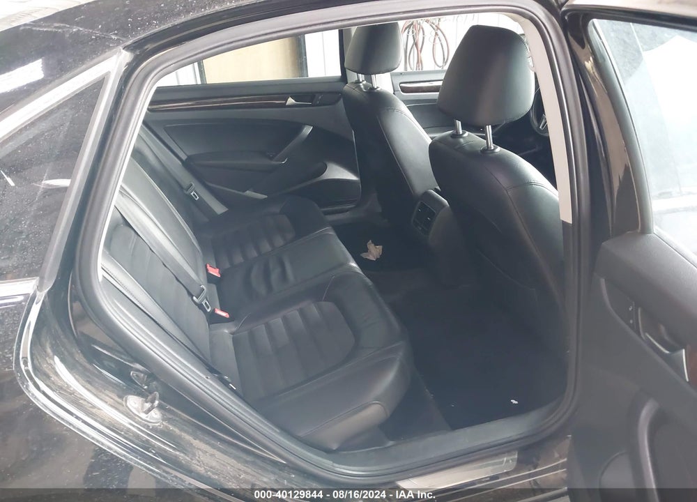 2014 VOLKSWAGEN PASSAT 2.0L TDI SEL PREMIUM VIN: 1VWCN7A3XEC049967