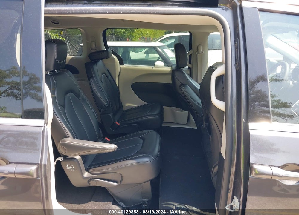 2023 CHRYSLER PACIFICA TOURING L VIN: 2C4RC1BGXPR514663