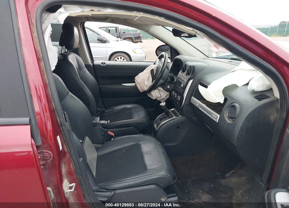 2016 JEEP COMPASS LATITUDE VIN: 1C4NJDEB9GD637704