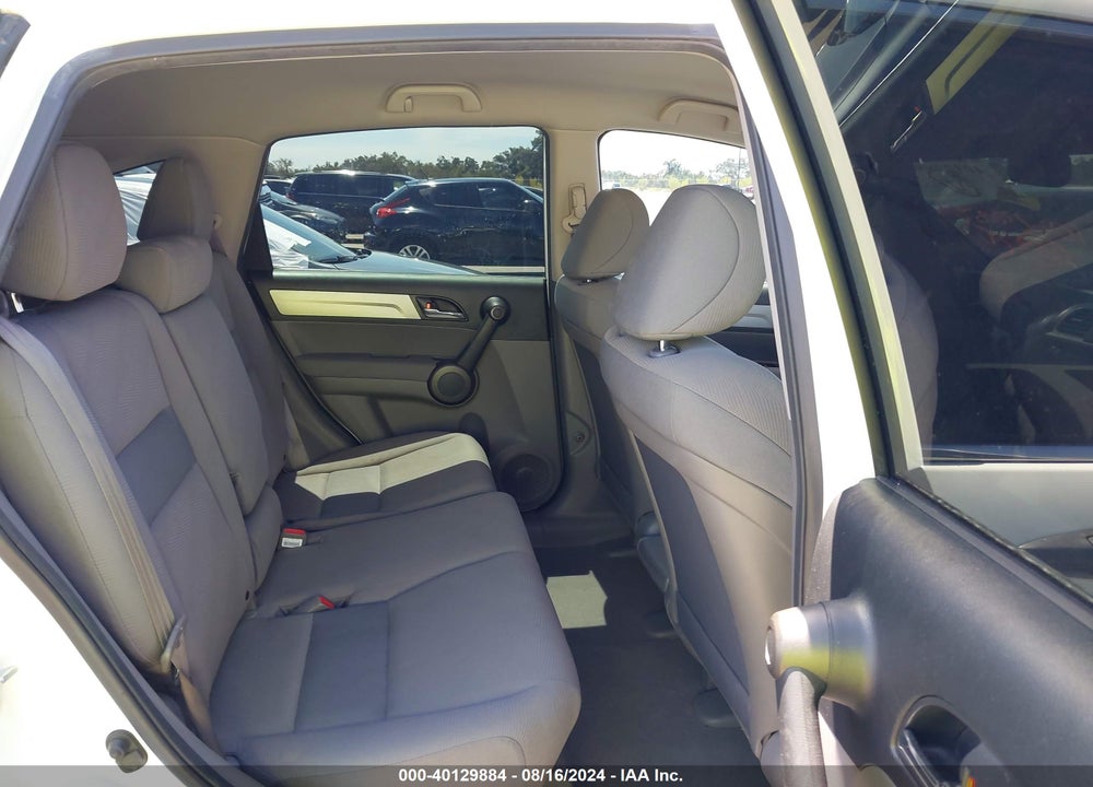 2011 HONDA CR-V LX VIN: JHLRE3H33BC010423
