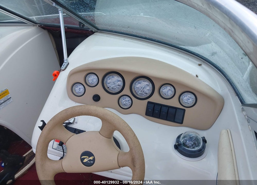 1999 SEA RAY MODEL 185BR VIN: SERV2164I899