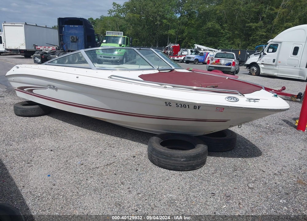 1999 SEA RAY MODEL 185BR VIN: SERV2164I899