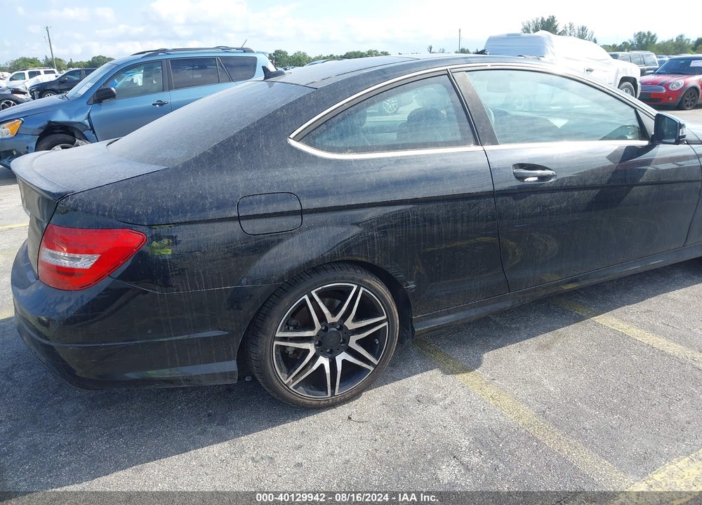2013 MERCEDES-BENZ C 250 VIN: WDDGJ4HB0DF999141