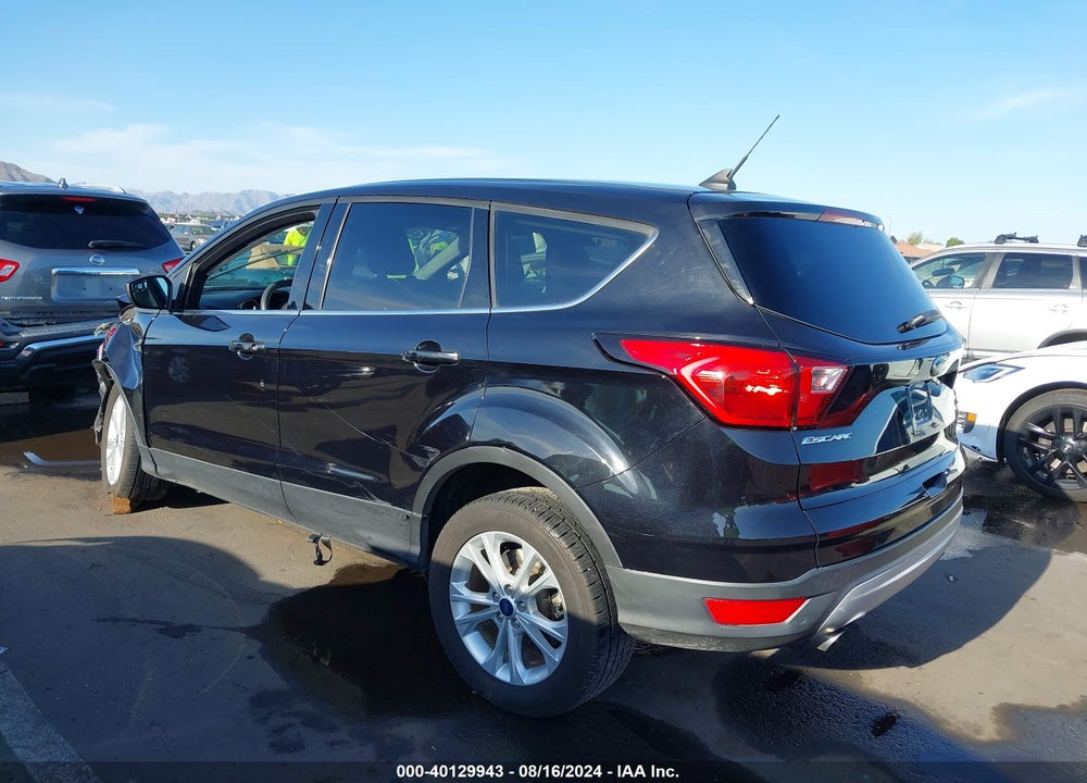 2019 FORD ESCAPE SE VIN: 1FMCU0GD6KUB10942