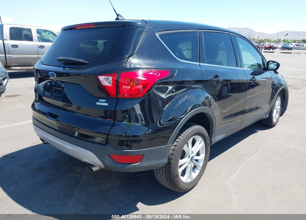 2019 FORD ESCAPE SE VIN: 1FMCU0GD6KUB10942