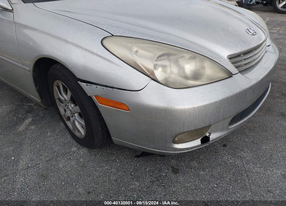 2002 LEXUS ES 300 VIN: JTHBF30G420038449