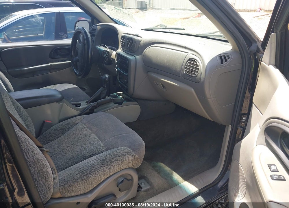 2003 CHEVROLET TRAILBLAZER LS VIN: 1GNDS13S632251071