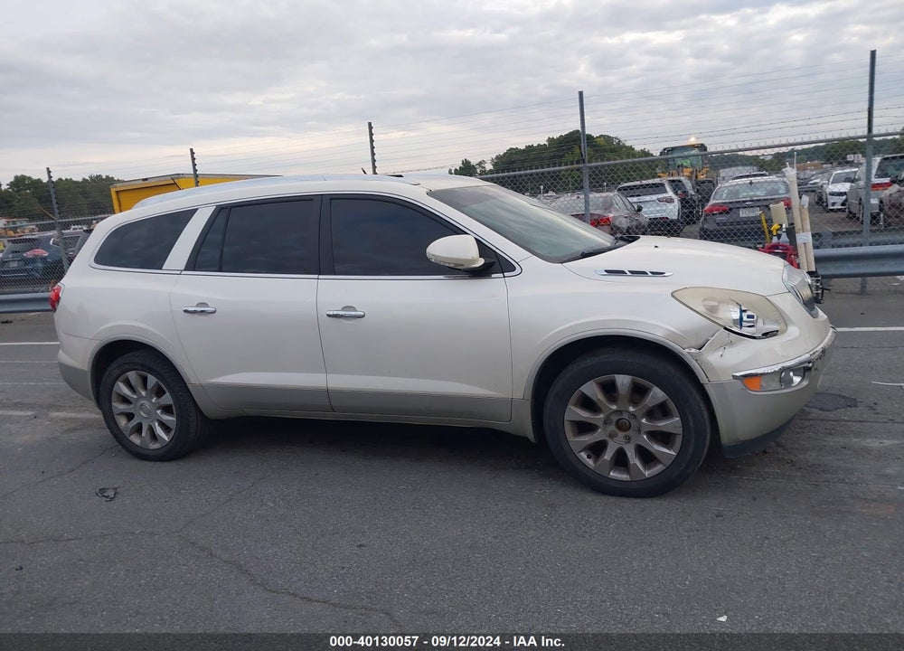 2011 BUICK ENCLAVE 2XL VIN: 5GAKRCED7BJ276170