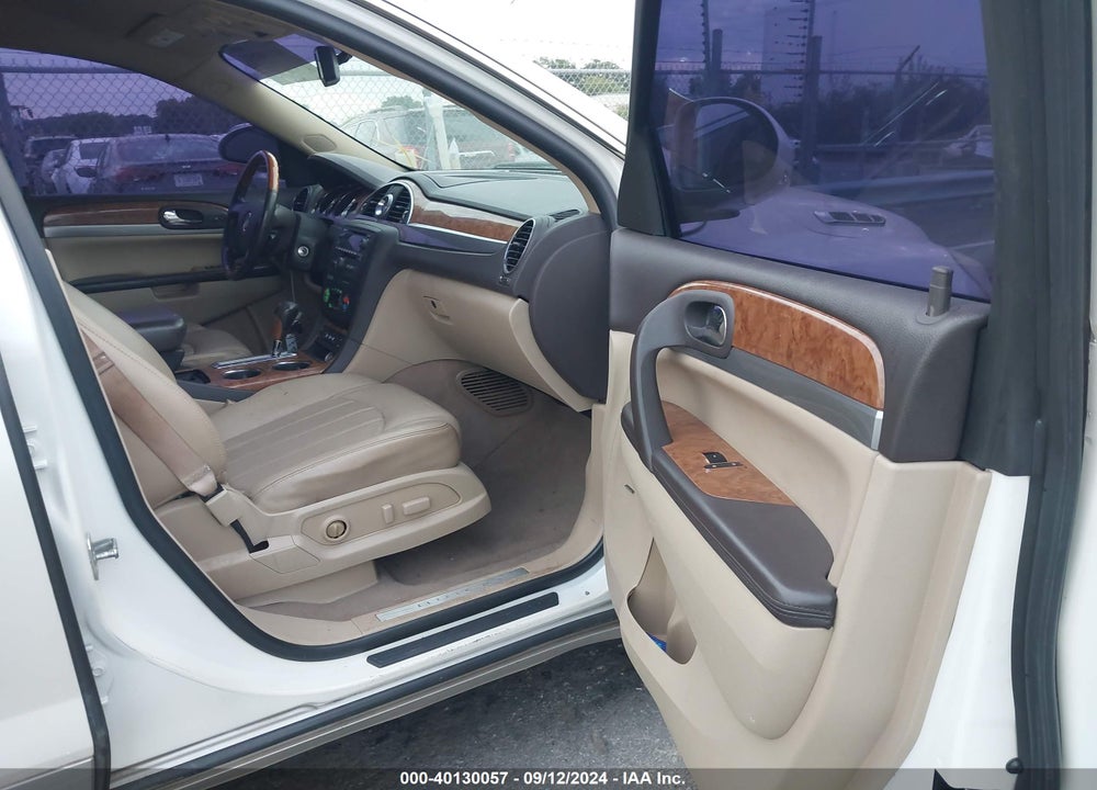 2011 BUICK ENCLAVE 2XL VIN: 5GAKRCED7BJ276170