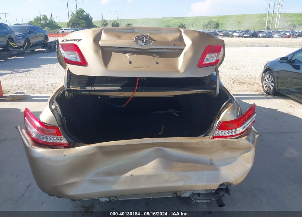 2010 TOYOTA CAMRY VIN: 4T1BF3EK1AU077176