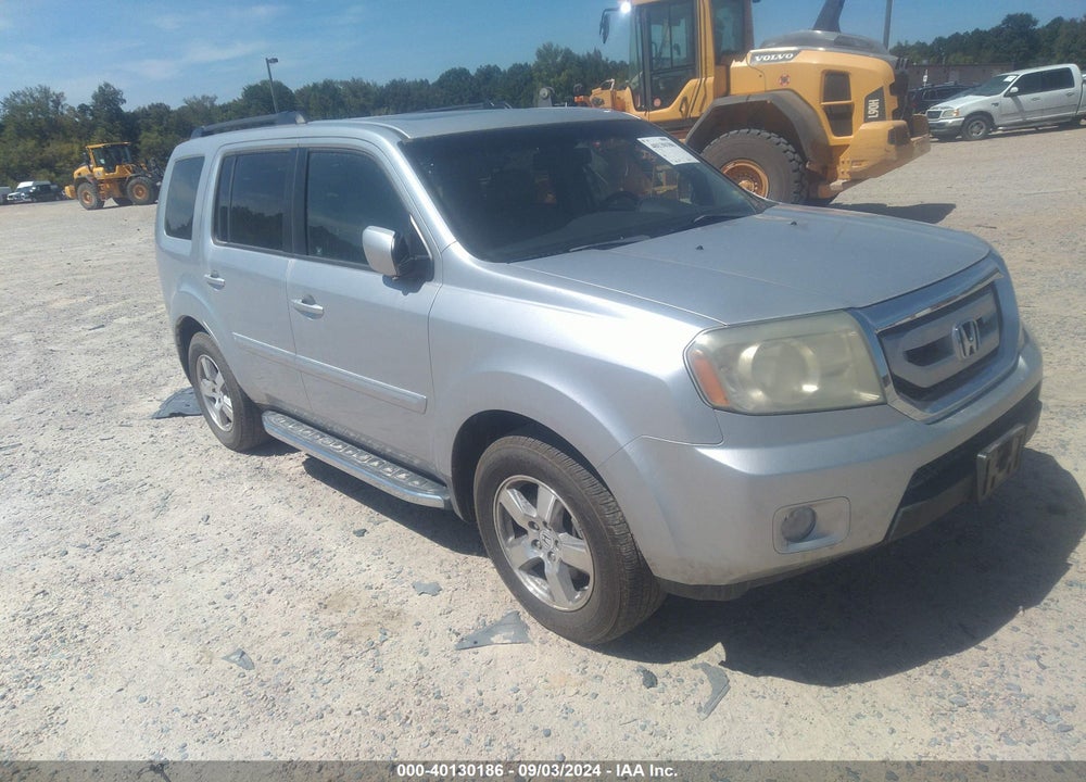 2011 HONDA PILOT EX-L VIN: 5FNYF4H59BB012760