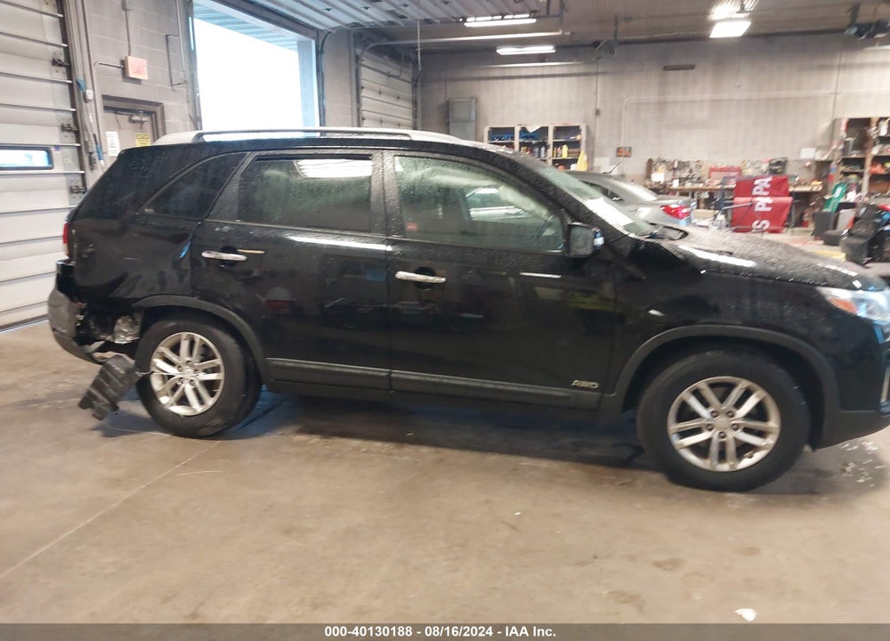 2015 KIA SORENTO VIN: 5XYKTCA6XFG558980