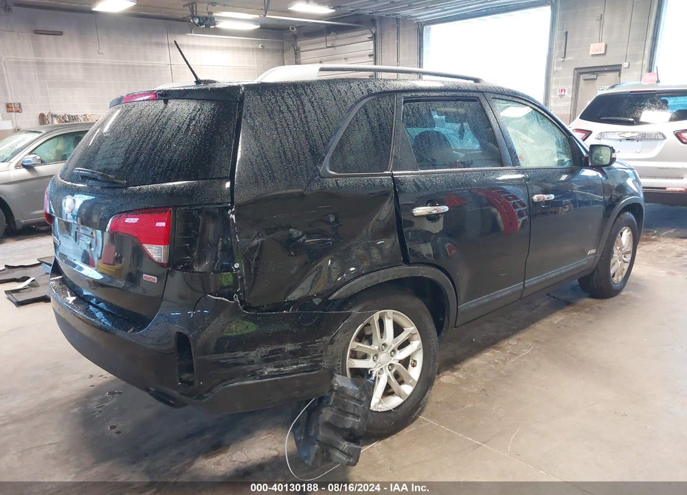2015 KIA SORENTO VIN: 5XYKTCA6XFG558980