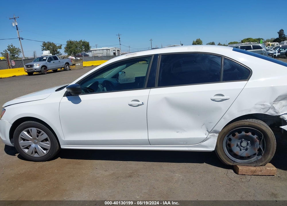 2012 VOLKSWAGEN JETTA 2.0L S VIN: 3VW2K7AJ1CM353753