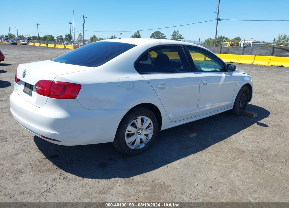 2012 VOLKSWAGEN JETTA 2.0L S VIN: 3VW2K7AJ1CM353753