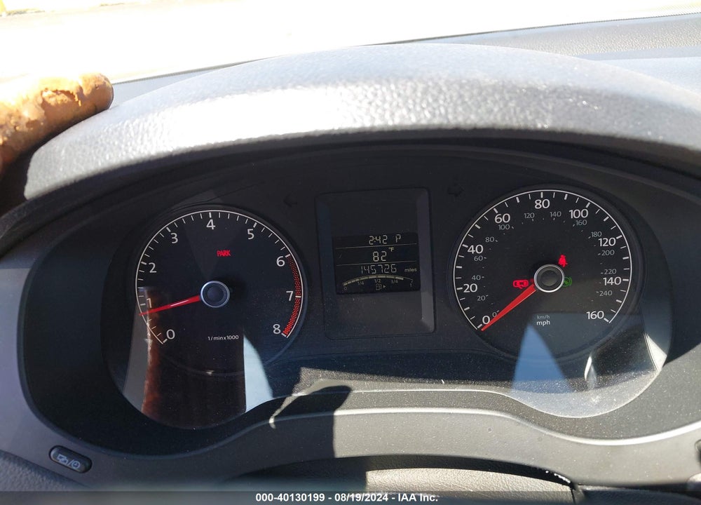 2012 VOLKSWAGEN JETTA 2.0L S VIN: 3VW2K7AJ1CM353753
