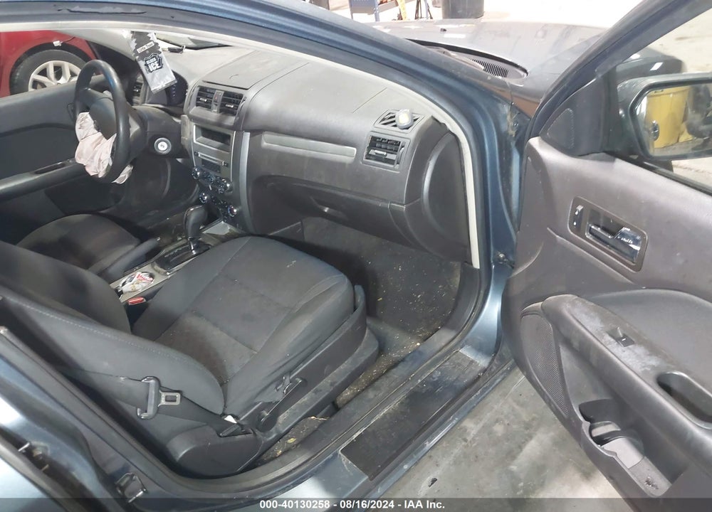2011 FORD FUSION SE VIN: 3FAHP0HA4BR152819