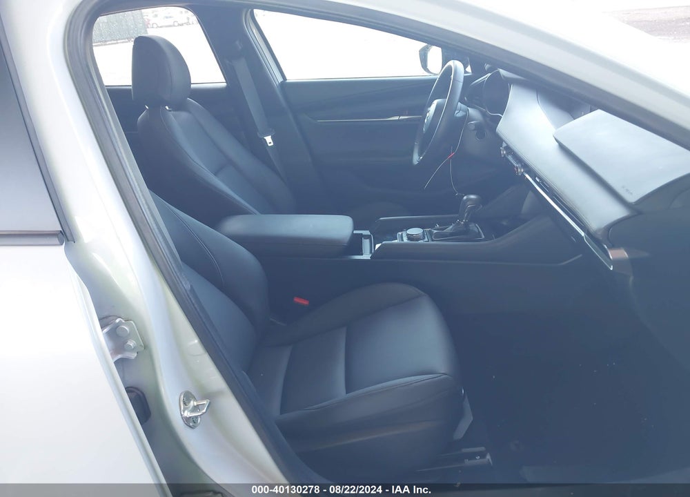 2024 MAZDA 3 2.5 S SELECT SPORT VIN: 3MZBPABM3RM418036