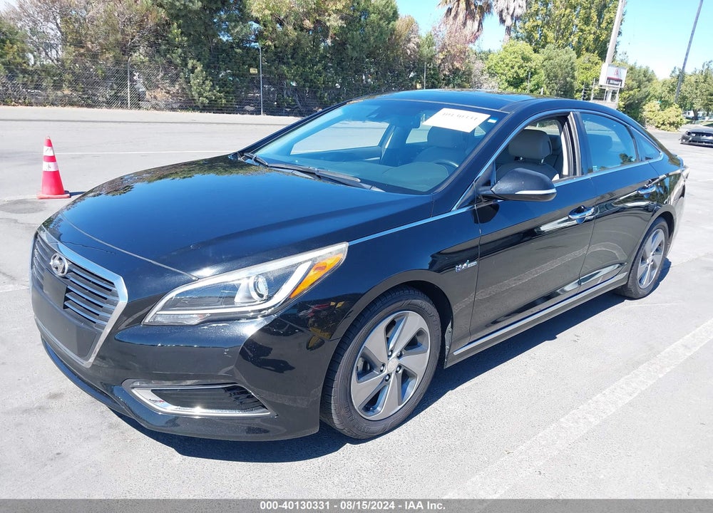 2016 HYUNDAI SONATA HYBRID LIMITED VIN: KMHE34L1XGA029790