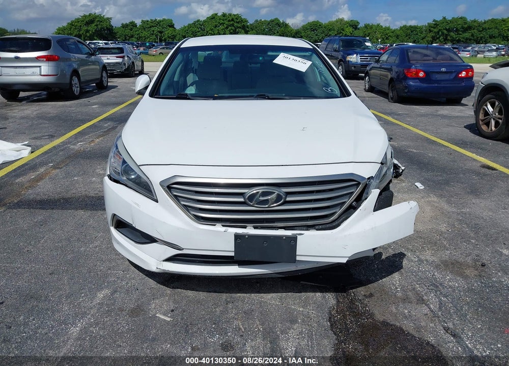 2016 HYUNDAI SONATA SE VIN: 5NPE24AF1GH279062