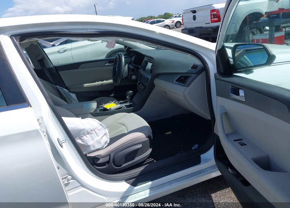 2016 HYUNDAI SONATA SE VIN: 5NPE24AF1GH279062