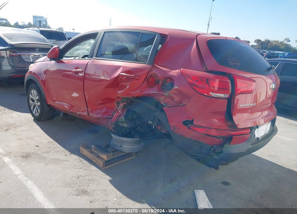 2015 KIA SPORTAGE VIN: KNDPB3AC7F7769565
