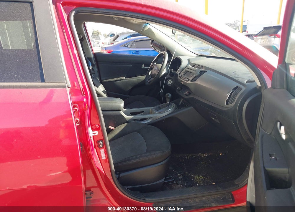 2015 KIA SPORTAGE VIN: KNDPB3AC7F7769565