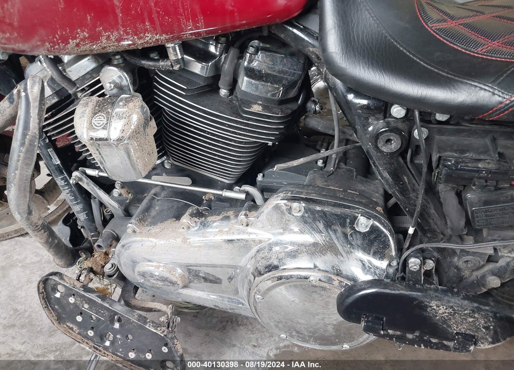 2021 HARLEY-DAVIDSON FLHX VIN: 1HD1KBC16MB644660