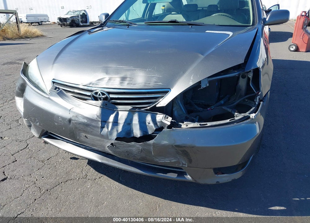 2005 TOYOTA CAMRY XLE VIN: 4T1BE30K85U517801