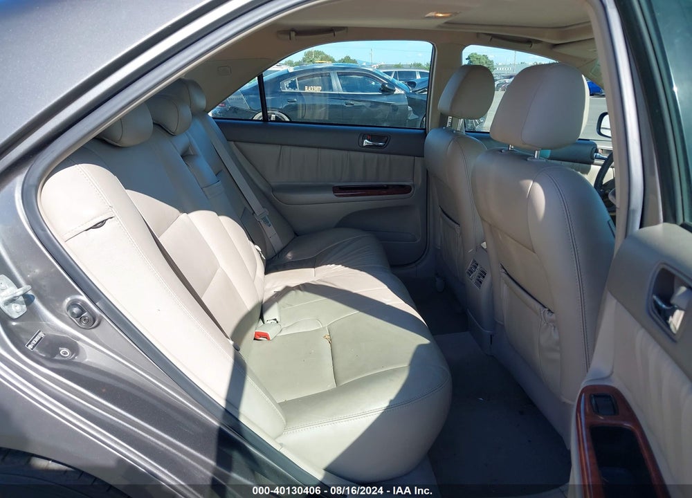 2005 TOYOTA CAMRY XLE VIN: 4T1BE30K85U517801