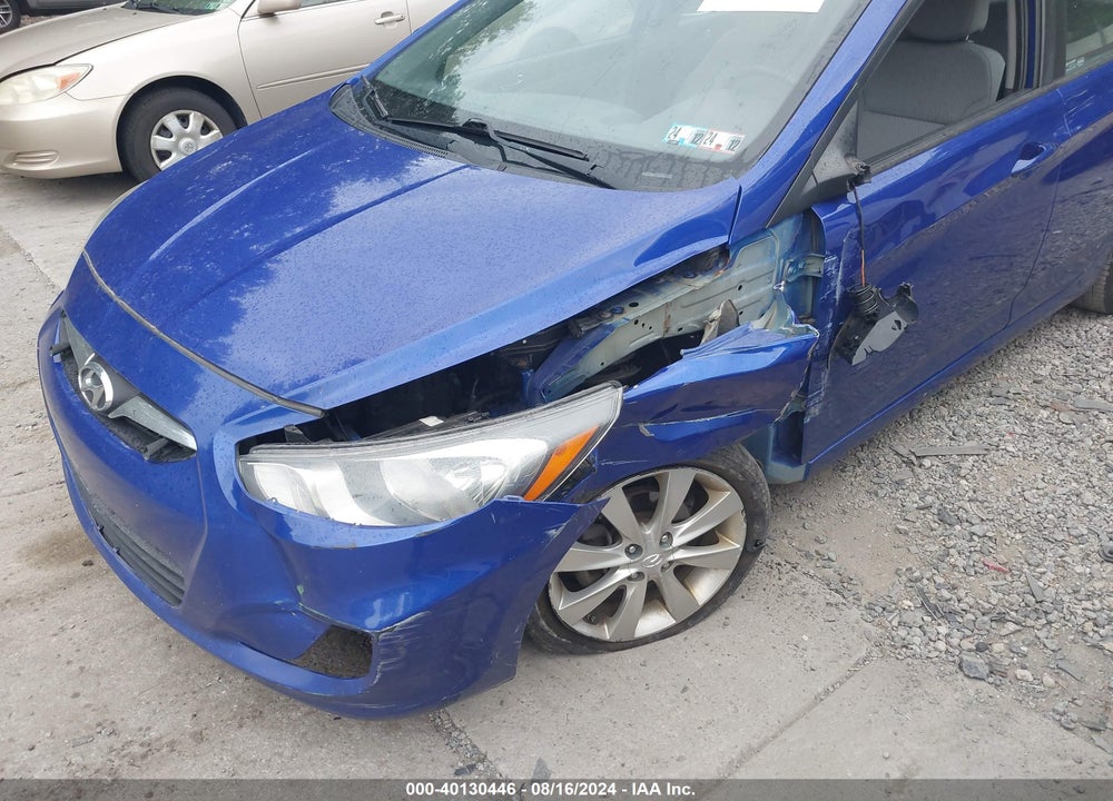 2012 HYUNDAI ACCENT GLS VIN: KMHCU4AE5CU129623