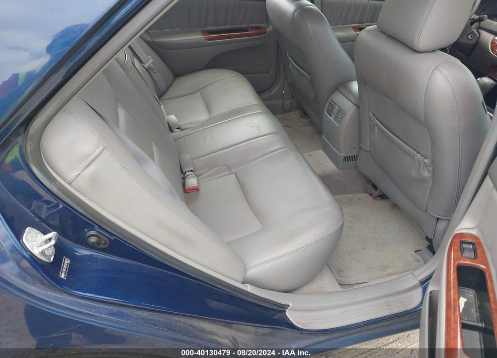 2005 TOYOTA CAMRY XLE V6 VIN: 4T1BF30K55U100715