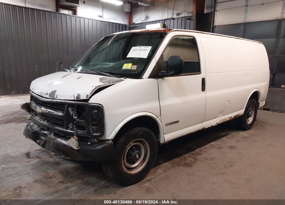2001 CHEVROLET EXPRESS VIN: 1GCHG35R911106840