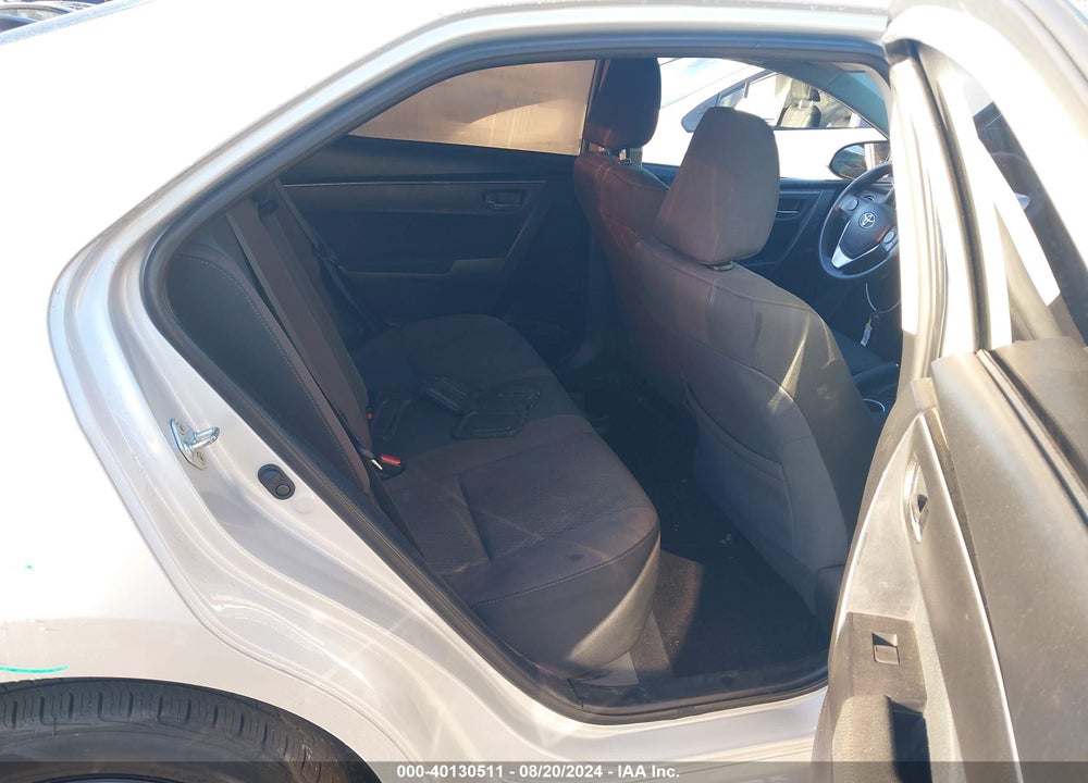 2018 TOYOTA COROLLA LE VIN: 2T1BURHE1JC088002