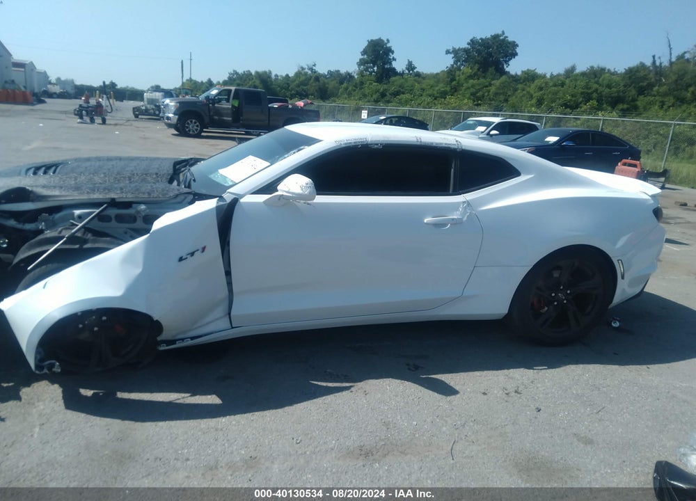 2020 CHEVROLET CAMARO RWD LT1 VIN: 1G1FF1R71L0146127