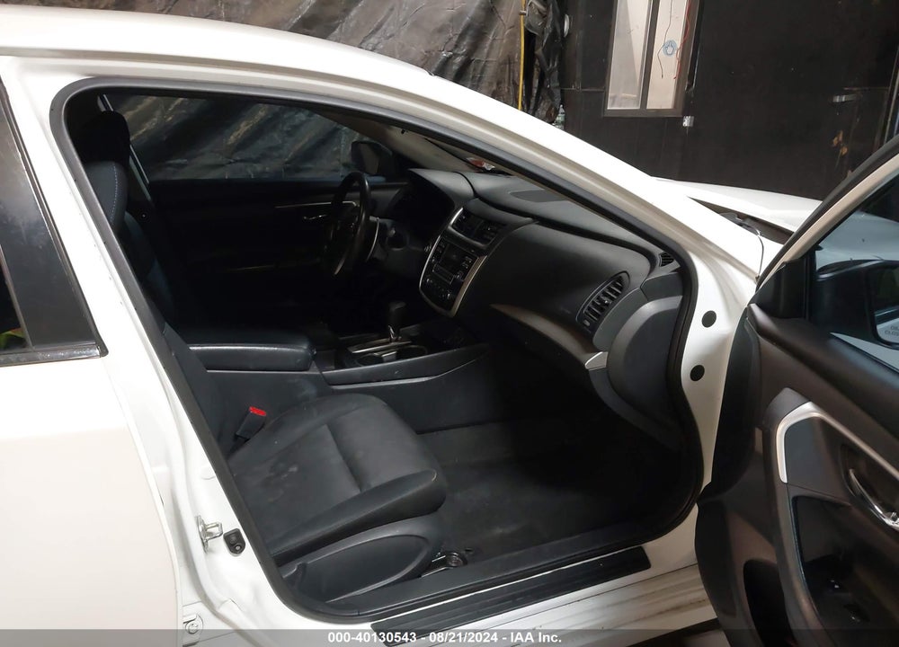 2017 NISSAN ALTIMA 2.5 SR VIN: 1N4AL3AP4HC258885