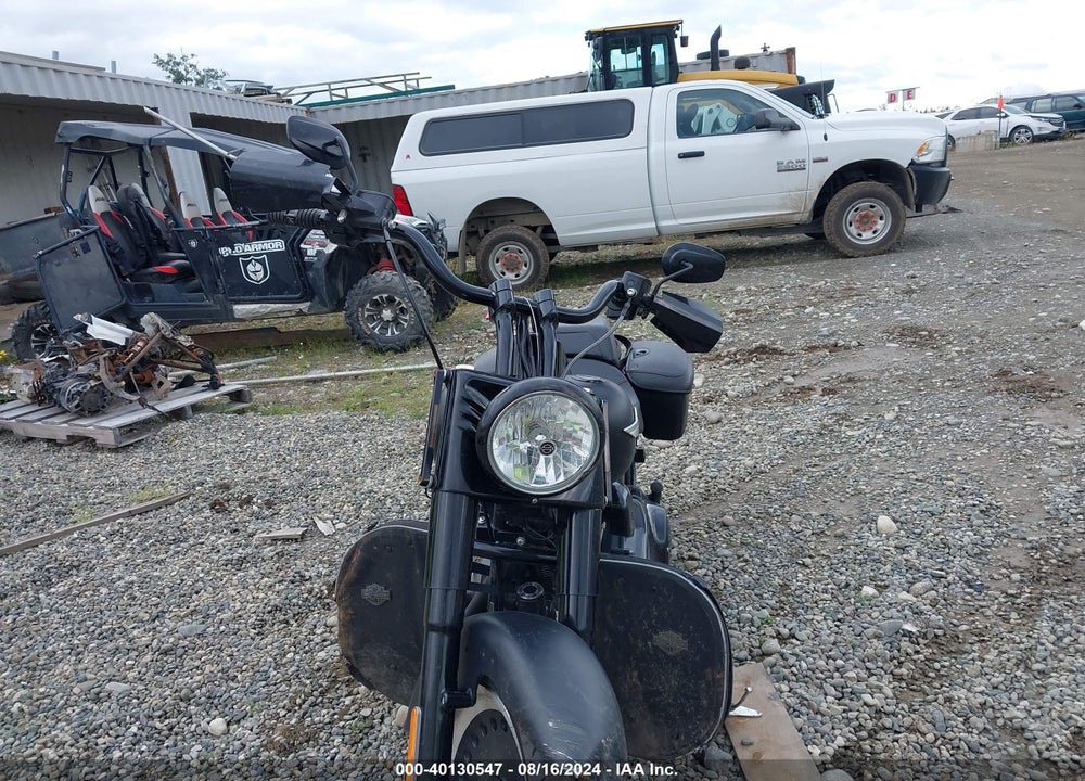 2016 HARLEY-DAVIDSON FLSTFBS VIN: 1HD1JT918GC010331
