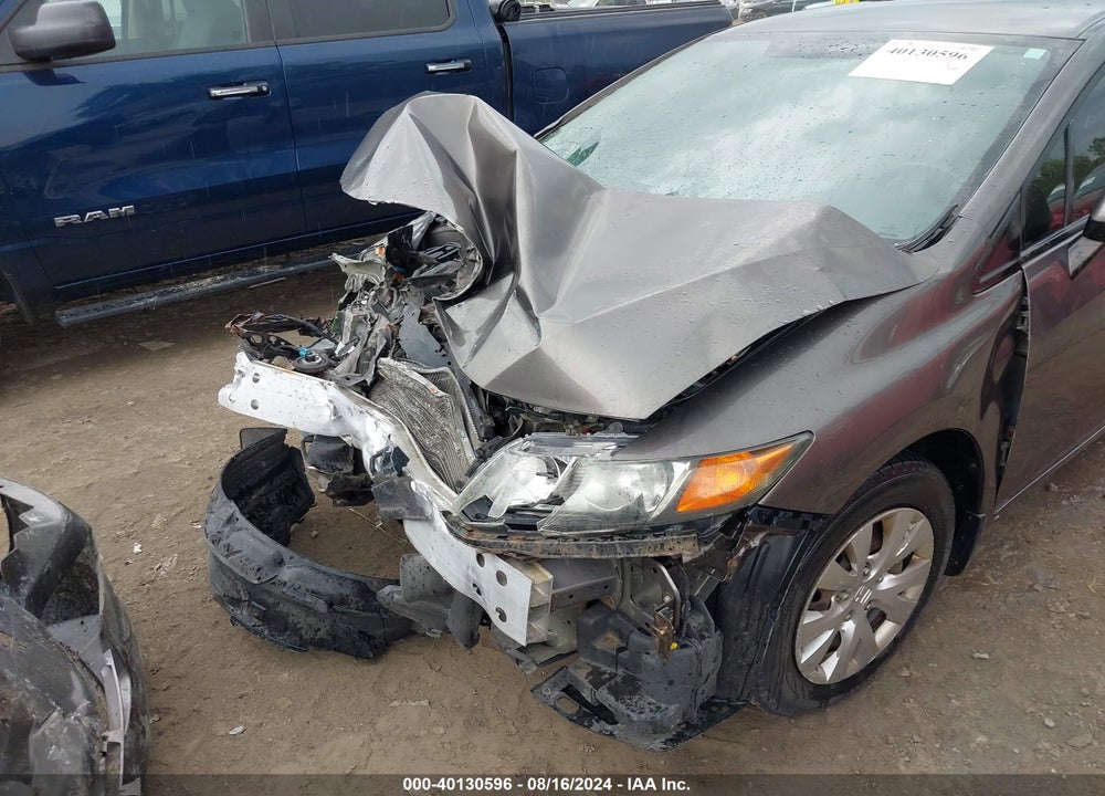 2012 HONDA CIVIC LX VIN: 19XFB2F52CE005604
